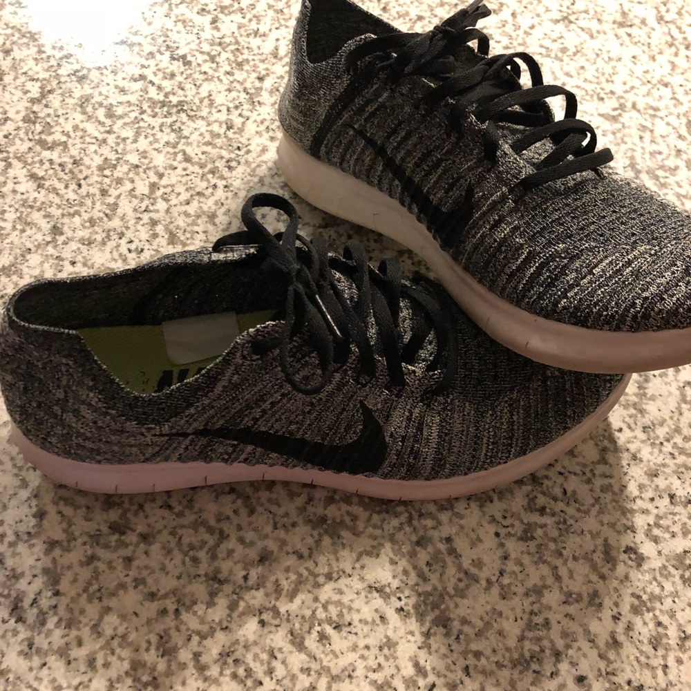 Mens Nike shoes